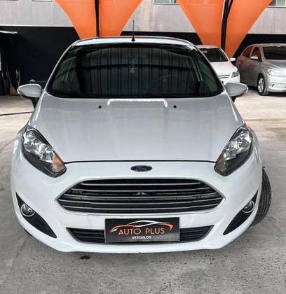 FORD FIESTA 1.6 SE HATCH 16V FLEX 4P POWERSHIFT